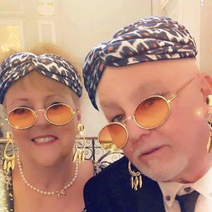 Meet your Posher, Sharon